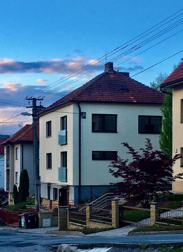 Ubytovani V Soukromi Luzne Luhačovice Exteriör bild
